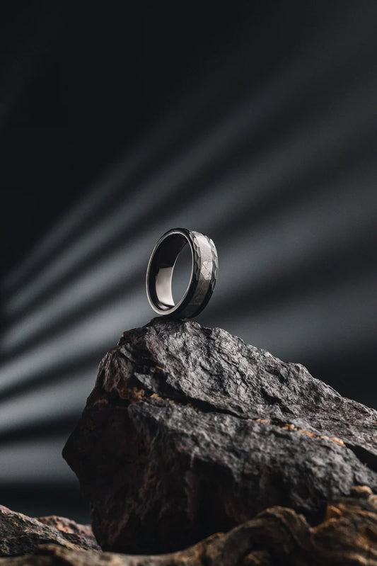 Muonionalusta Meteorite Ring with Black Tungsten Band