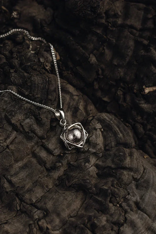Shooting Star Pendant with Muonionalusta Meteorite