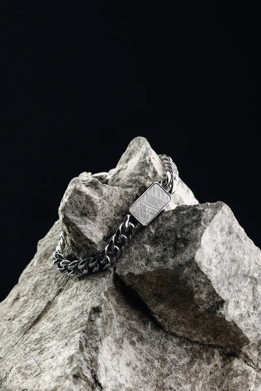 Muonionalusta Meteorite-Embedded Stainless Steel Bracelet