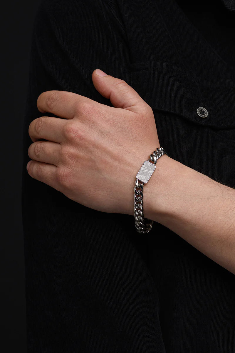 Muonionalusta Meteorite-Embedded Stainless Steel Bracelet