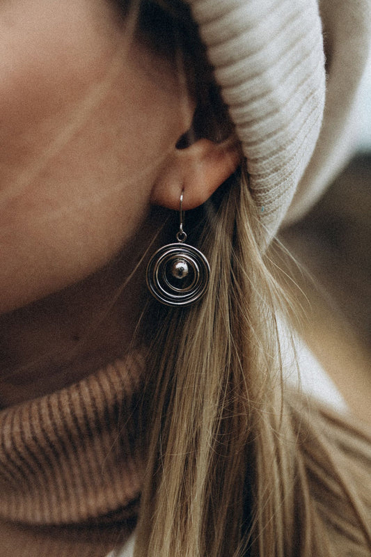 Muonionalusta Meteorite Bead Orbit Earrings