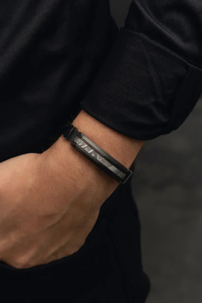 Genuine Leather & Carbon Fiber Muonionalusta Meteorite Bracelet